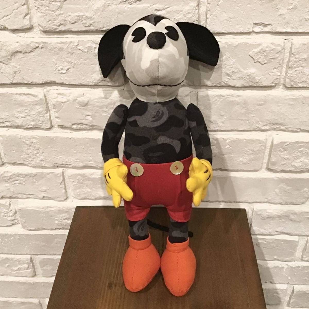 A BATHING APE ミッキーマウス ぬいぐるみ　ベイプ×Disney ディズニー BAPE camo ミッキーマウス Disney ベイプ ape - メルカリ