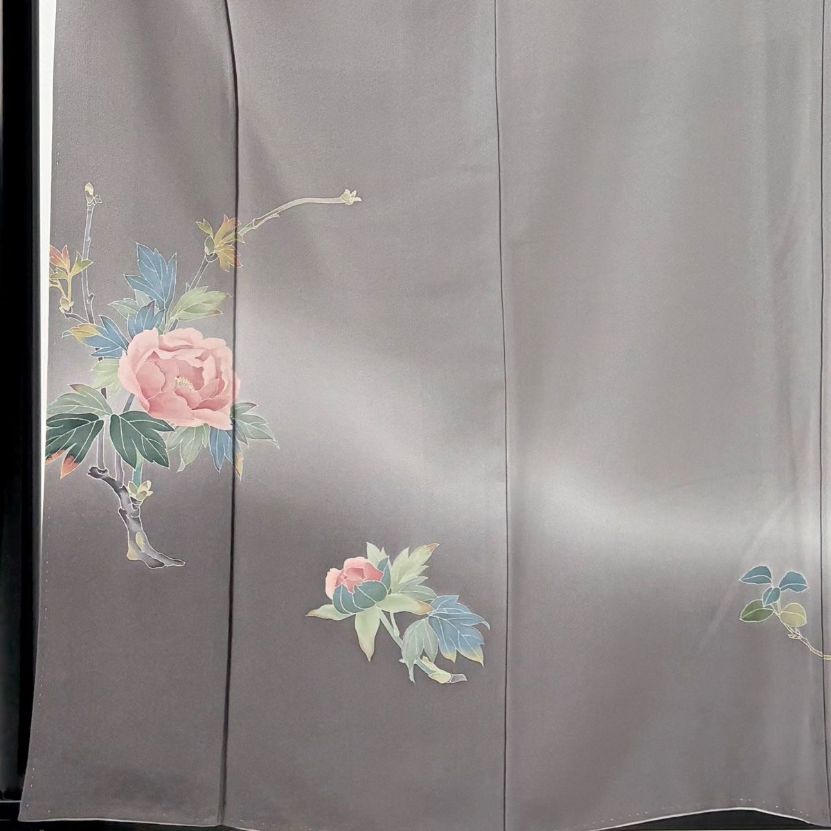 付下げ 身丈160.5cm 裄丈62cm S 袷 田村哲彦 落款 枝花 染め分け ぼかし 灰色 正絹 名品