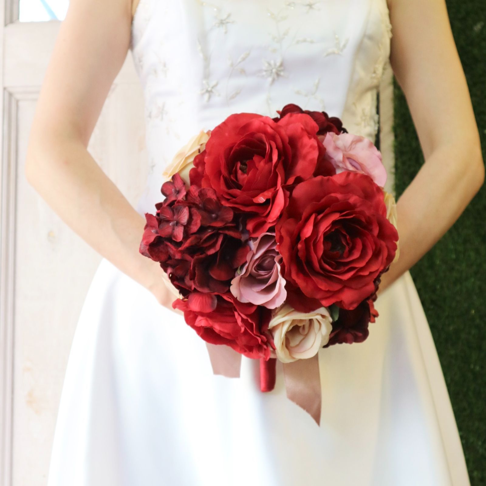 ブートニア付き ○ ウェディングブーケ 結婚式/花束/前撮り