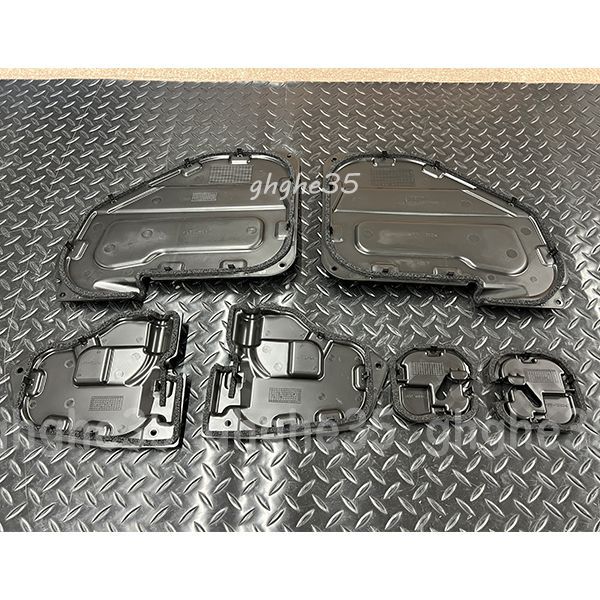 三菱 純正 デリカ D:5 メンテナンス ホール 用 ロック フォード