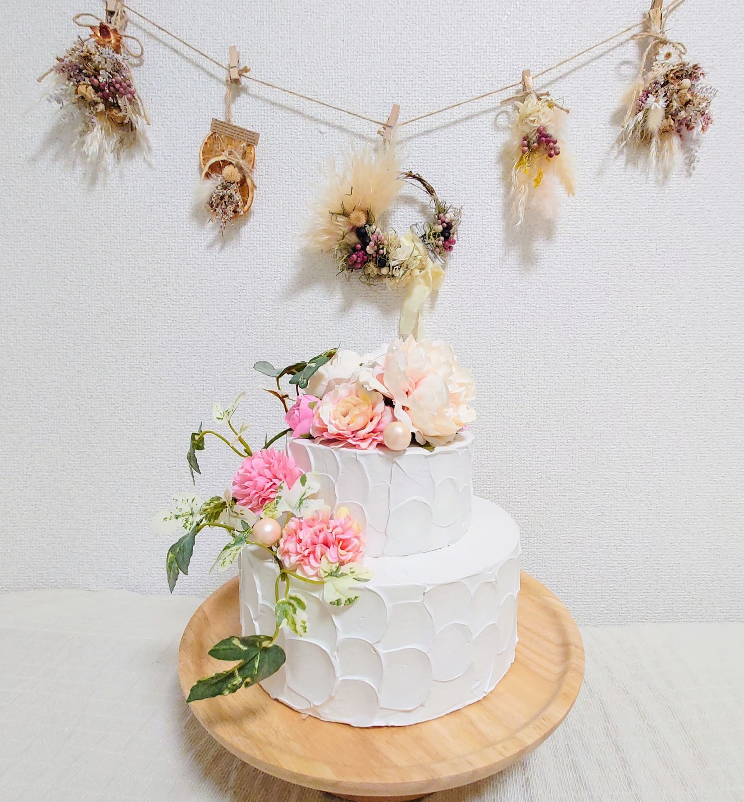 生クリーム風クレイケーキ 〜ピンクのお花〜 - メルカリ