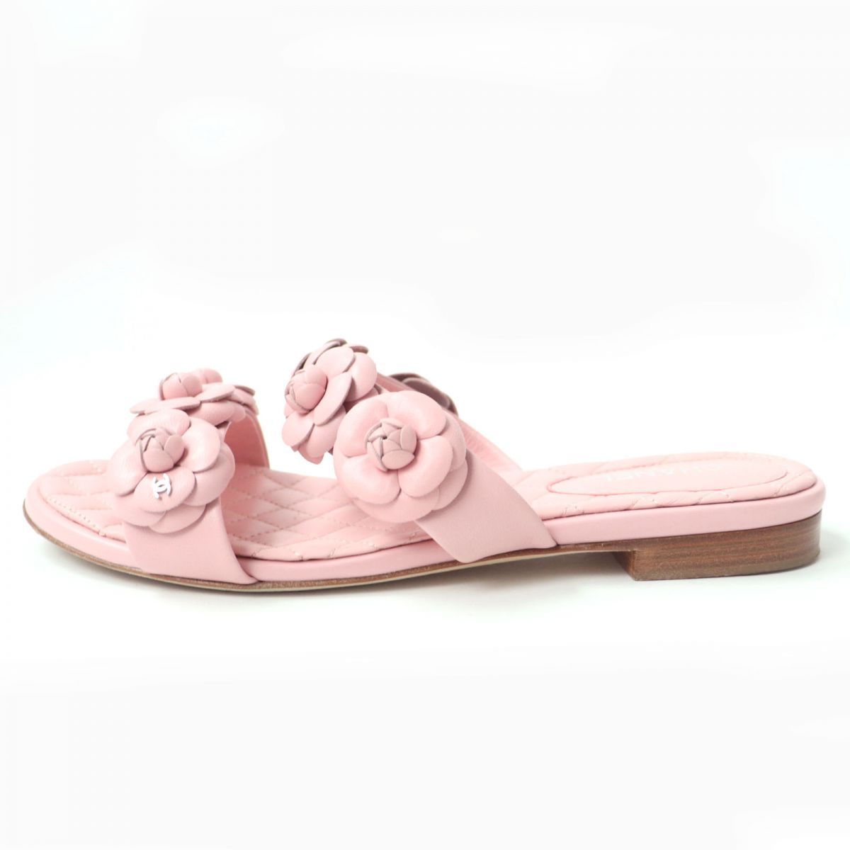 美品☆CHANEL シャネル G33449 カメリア・ココマーク付き レザー 
