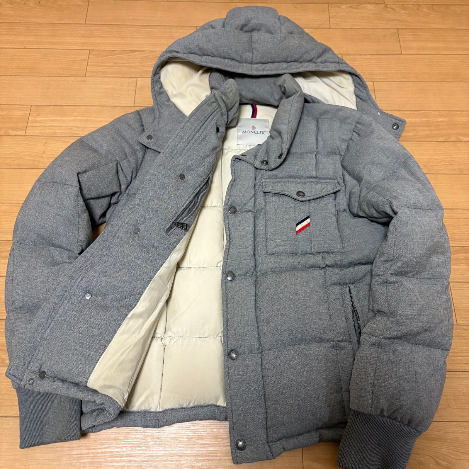 MONCLER グレー ジャケット M
