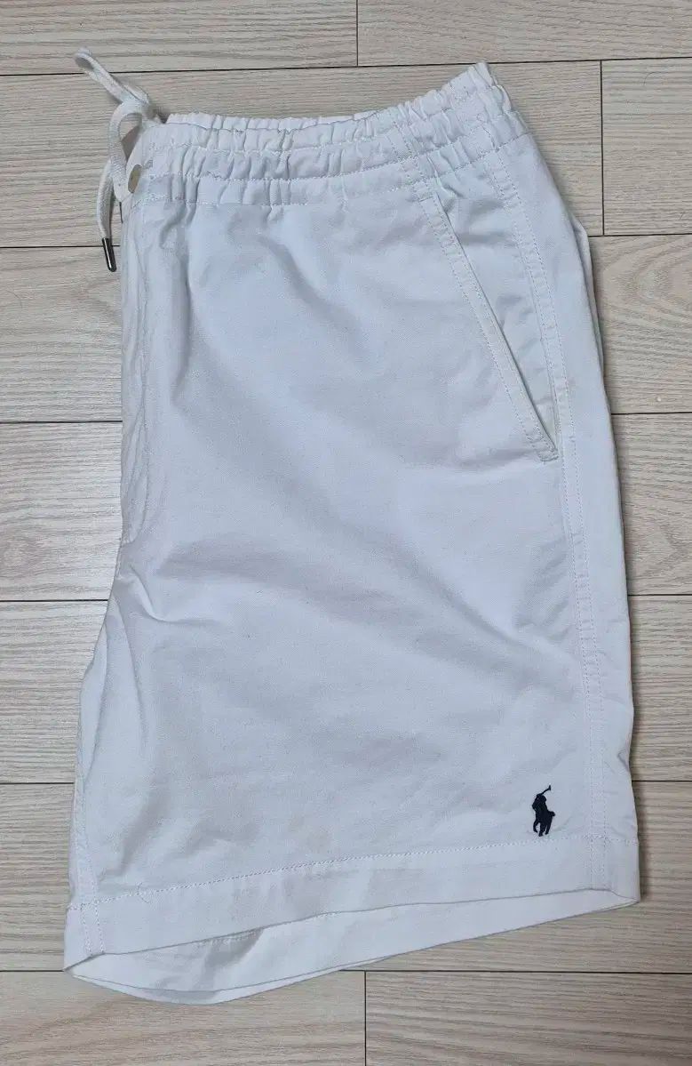 ハーフパンツ M