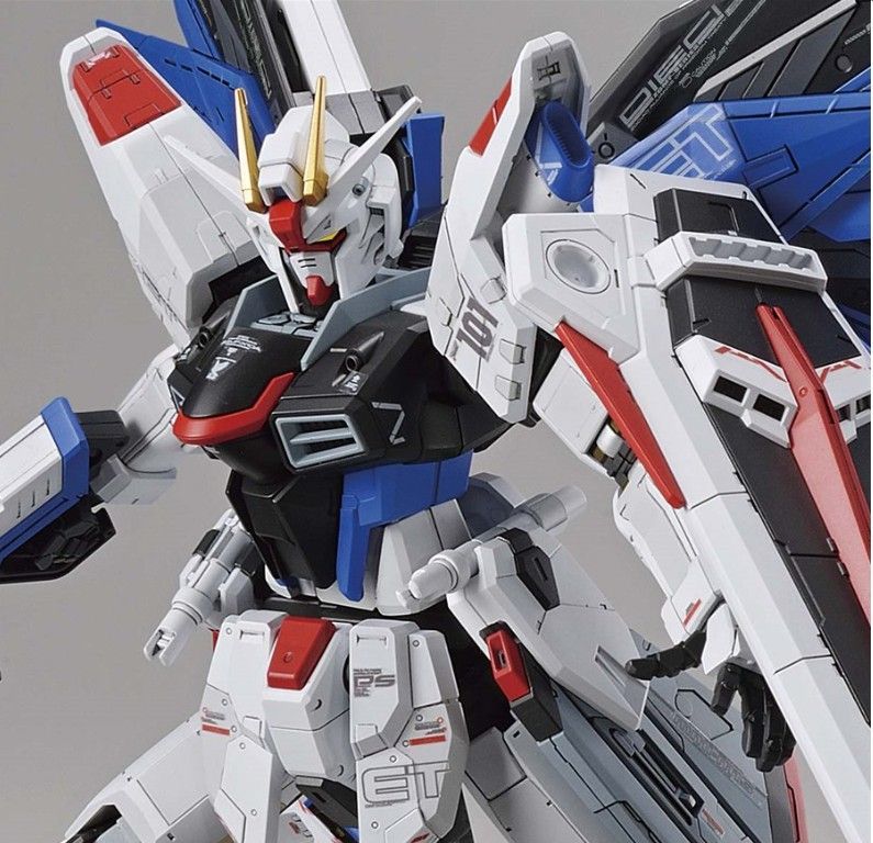 上海ガンダムベース フルメカニクス1|100 フリーダムガンダム 上海 機動戦士ガンダム ガンプラ