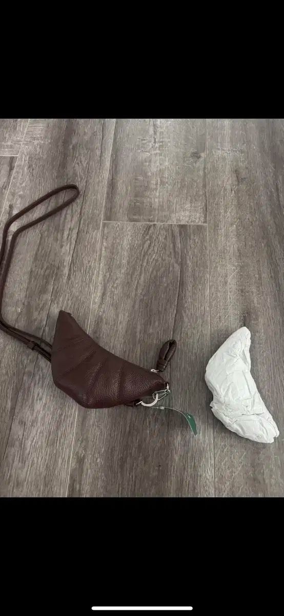 ルメール クロワッサン コインパール DARK BROWN