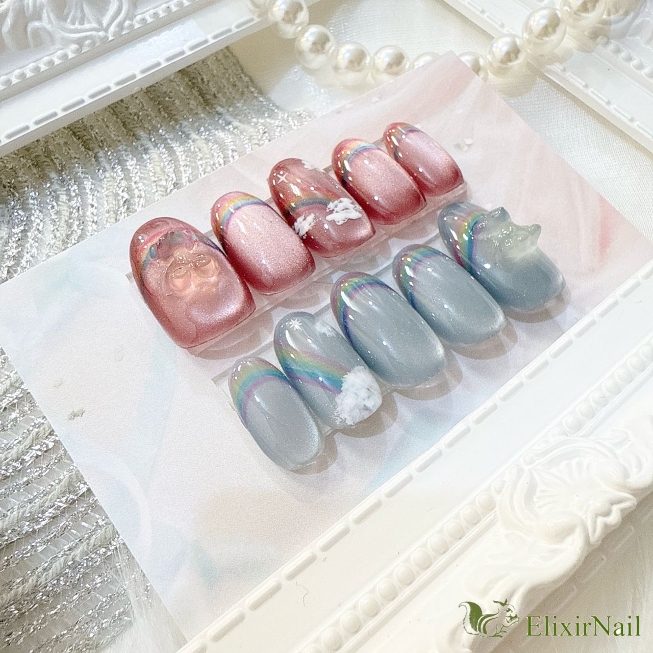 現品】ネイルチップ 赤 水色 虹 マグネット - メルカリ