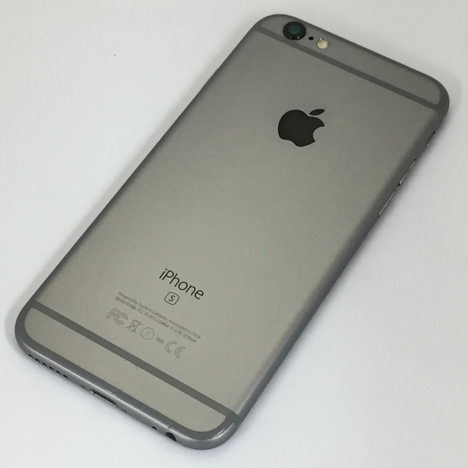 キズあり品】iPhone 6s/32GB/359159076191916 - メルカリ