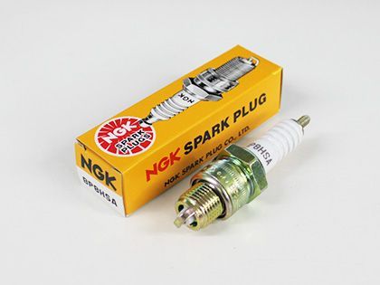 NGK BP8HSA STOCK NO.1047 スパークプラグ 10本入りケース売り 00623977