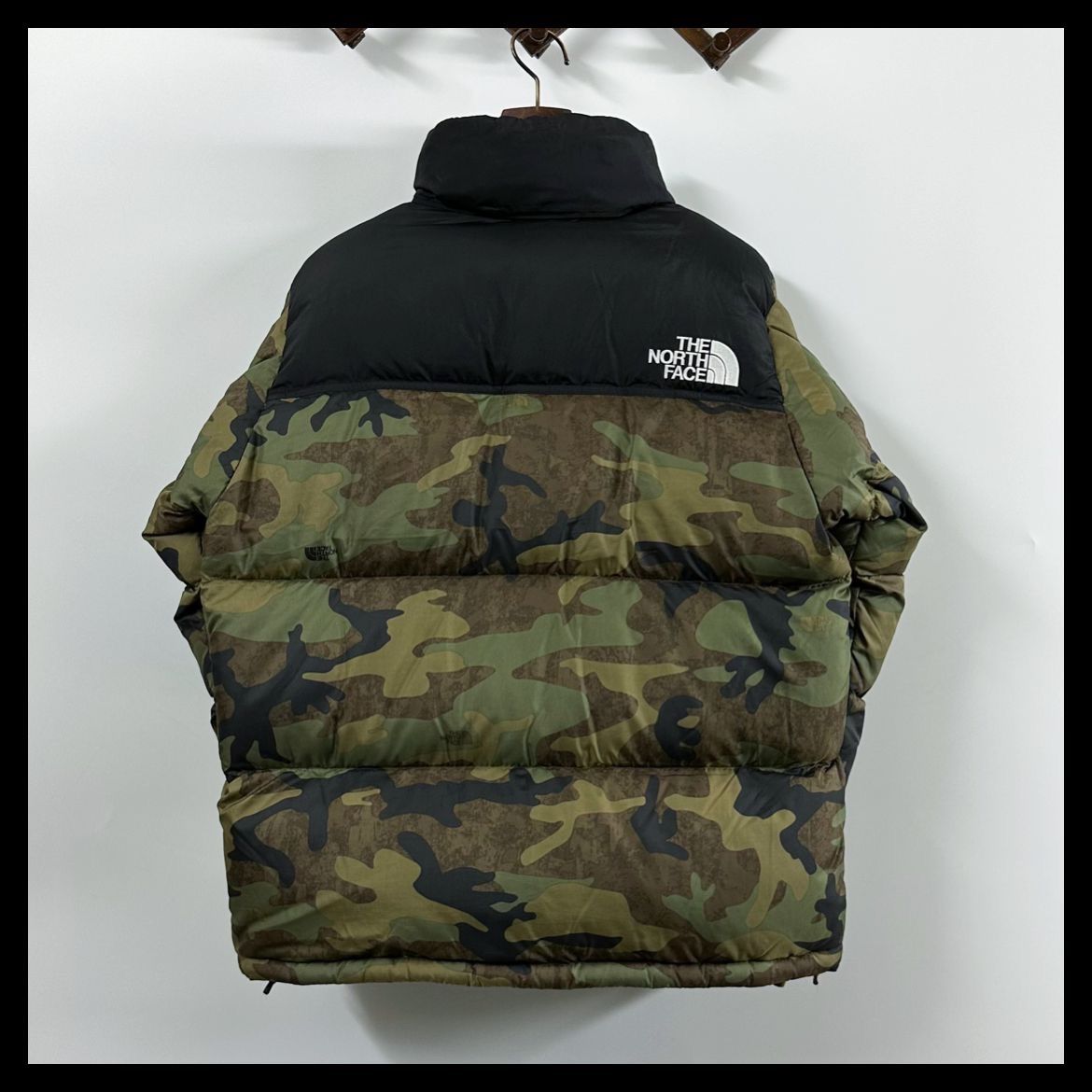 THE NORTH FACE ノースフェイス ヌプシ ダウンジャケット 迷彩柄 