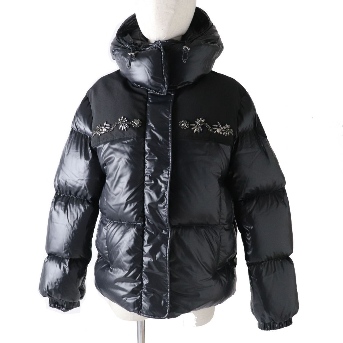 未使用品◎正規品 20AW MONCLER モンクレール MUARE ジュエル刺繍