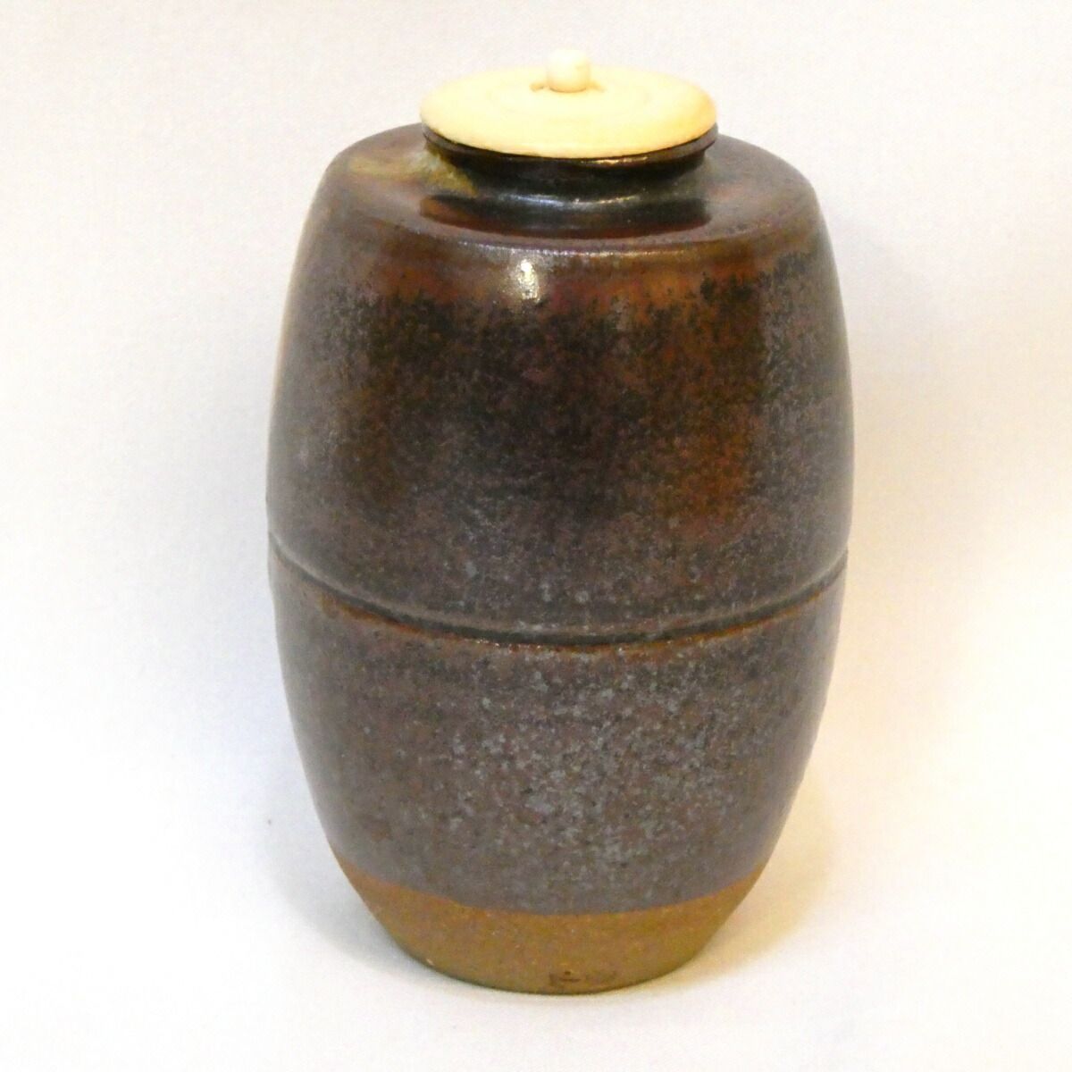 三月の特売品】鬼丸雪山作 高取焼 肩衝茶入 耳付 吉野格子仕覆 茶道具 