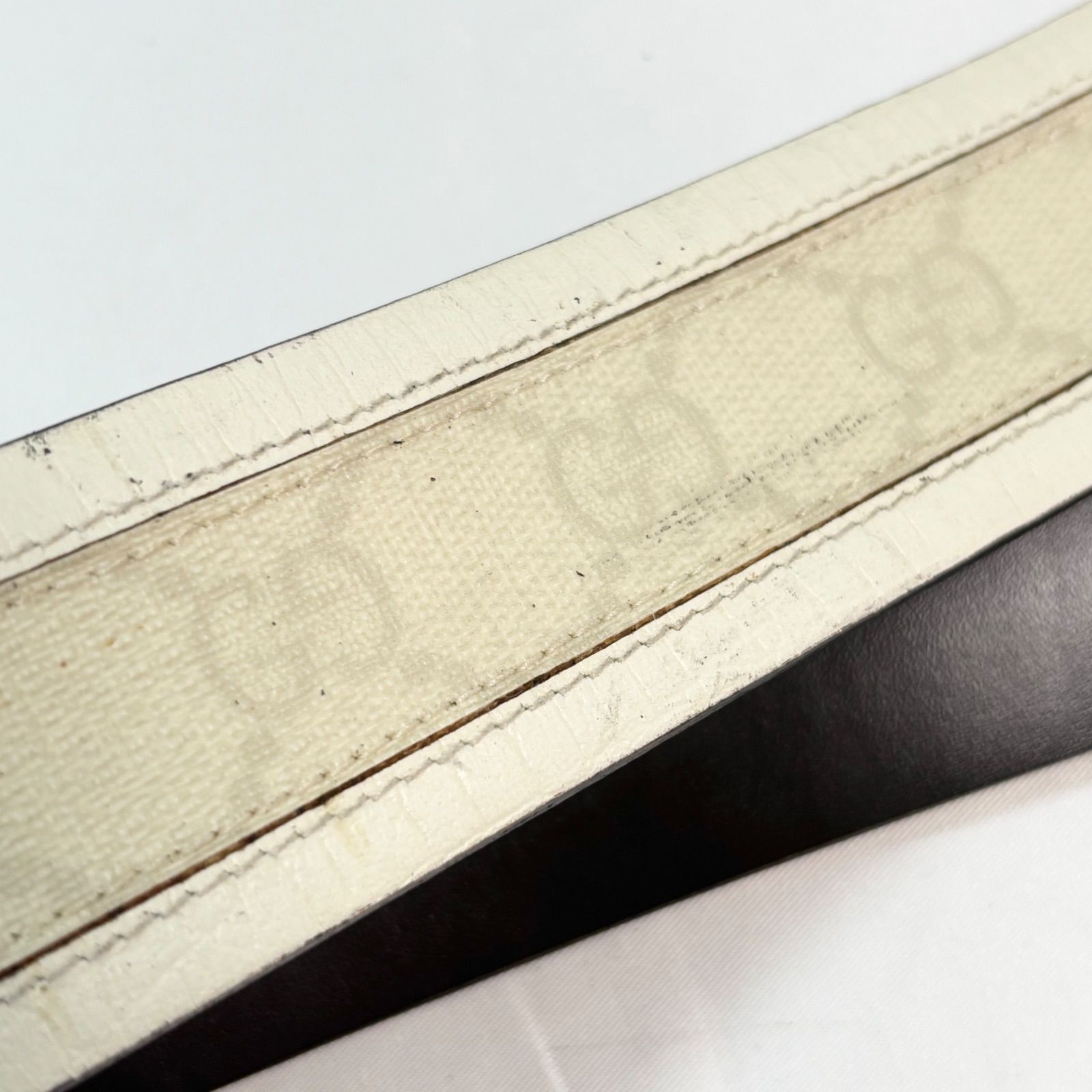 送料無料】GUCCI/グッチ/ベルト/ホワイト×ゴールド金具/GGバックル
