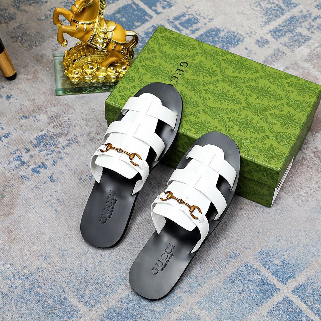 GUCCI グッチ　サンダル GUCCI グッチ サンダル04-2 - メルカリ