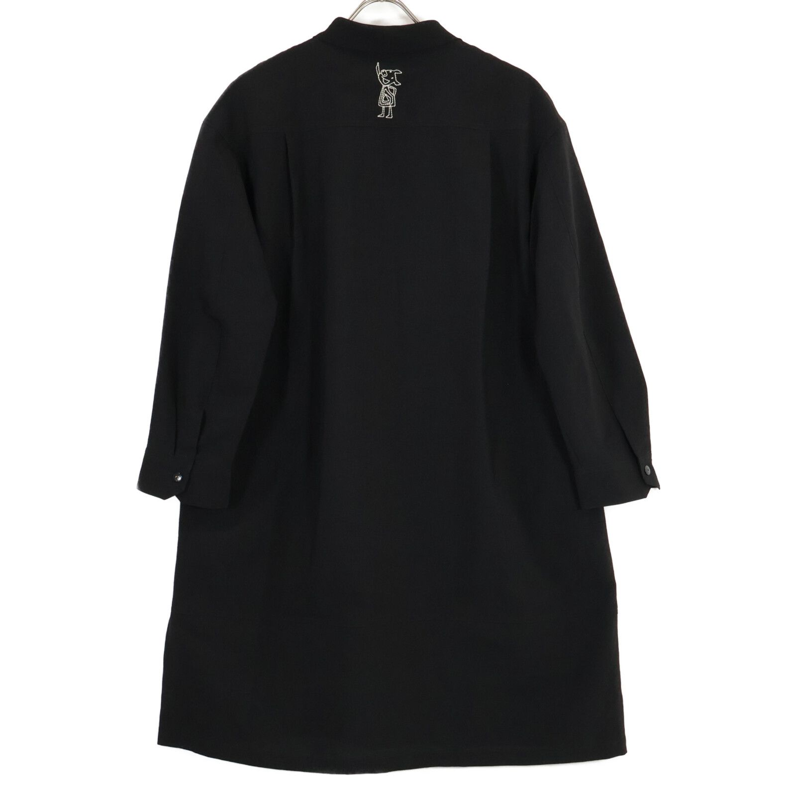  アルベロベロ ﾌﾞﾗｯｸ 長袖 ﾌﾟﾙｵｰﾊﾞｰ 豚さん ﾌｧﾐﾘｰ刺繍 ｼｬﾂ 51 アンサンブル トップス