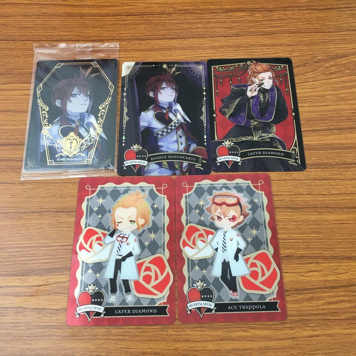 ツイステ エース トレカ 纏め売り ツイステ エース トレカ 纏め売り トレカ通販・買取の事なら