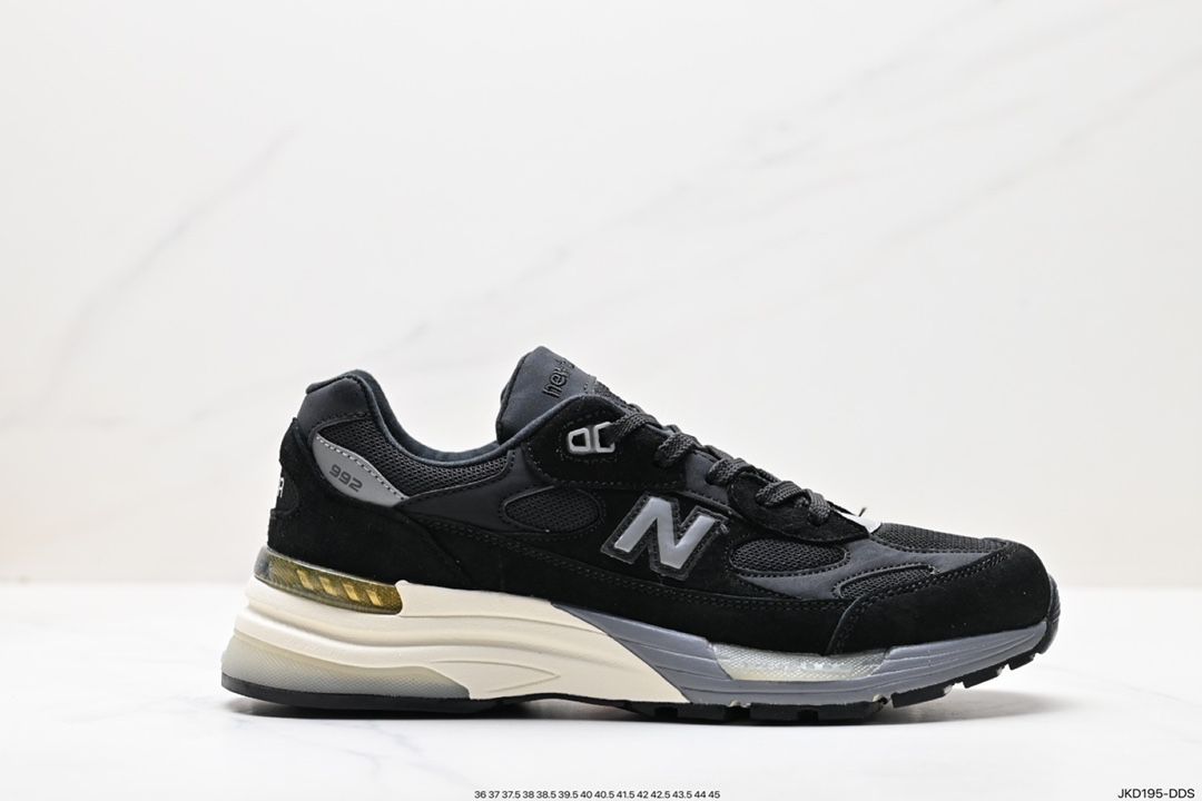 New Balance ニューバランス  M992BL