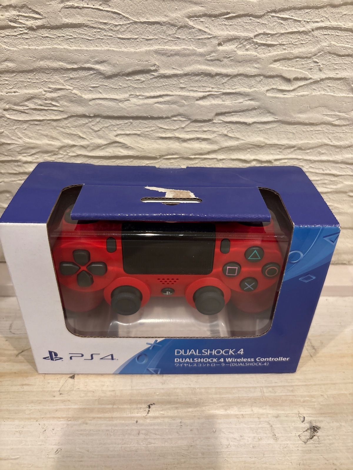 ワイヤレスコントローラー DUALSHOCK 4 マグマ レッド CUH-ZCT2J11