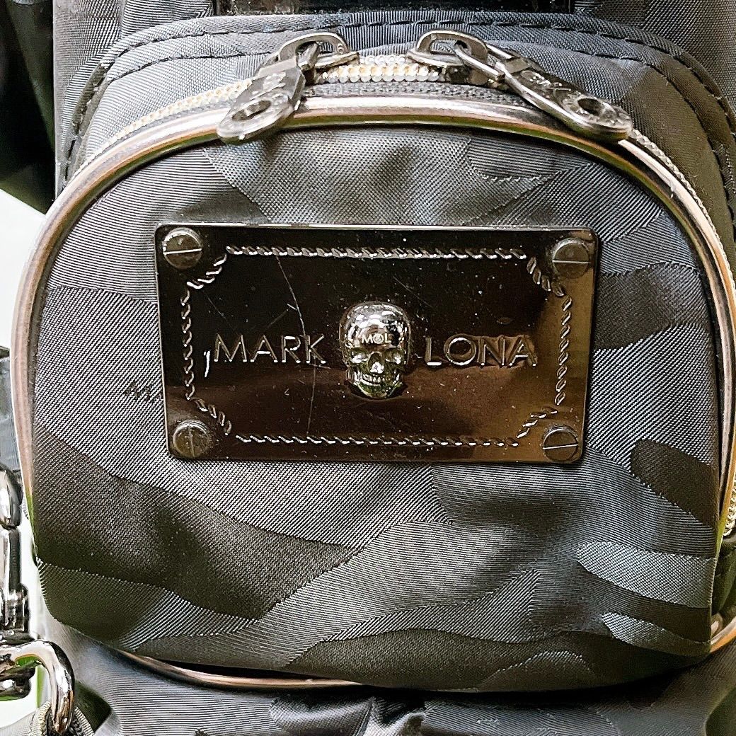 MARK&LONA★マーク&ロナ★ハイブランド品★9.0型★美品★スタンド MARK&LONA☆マーク&ロナ☆ハイブランド品☆9.0型☆美品☆スタンド