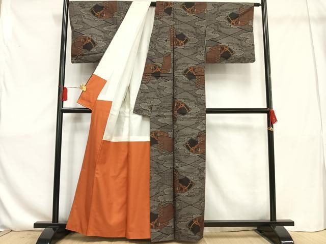 平和屋着物○本場大島紬 9マルキ 色紙重ね唐草文 正絹 逸品 未使用