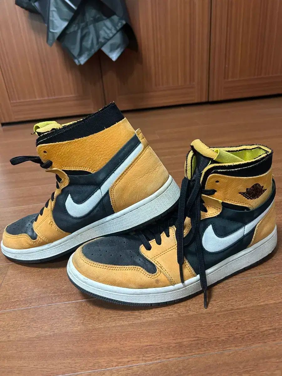 NIKE ナイキ ジョーダン ハイ 275