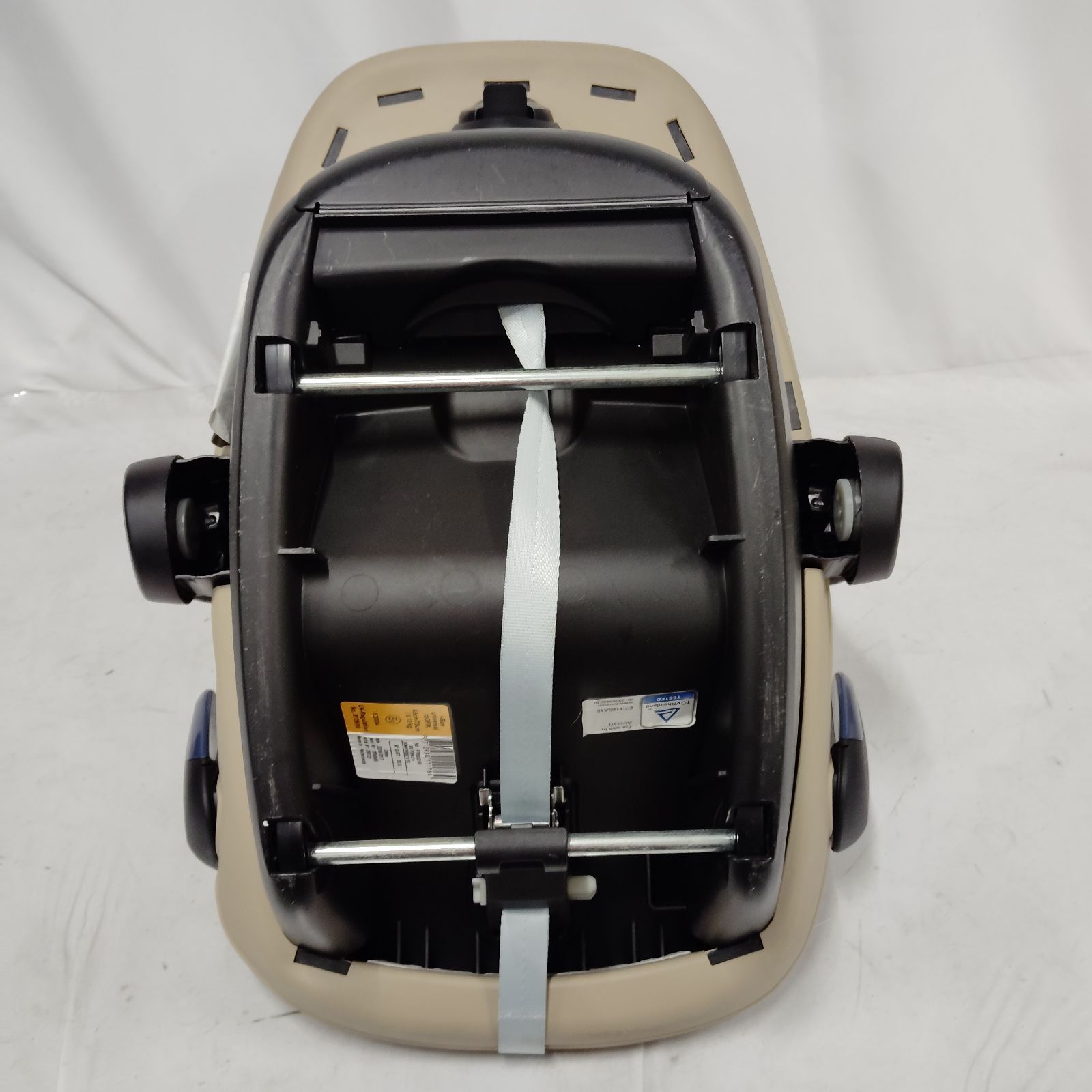 マキシコシ　ペブルプラス　チャイルドシート　ベージュ　nomad sand 美品 マキシコシ ペブルプラス チャイルドシート ベージュ nomad