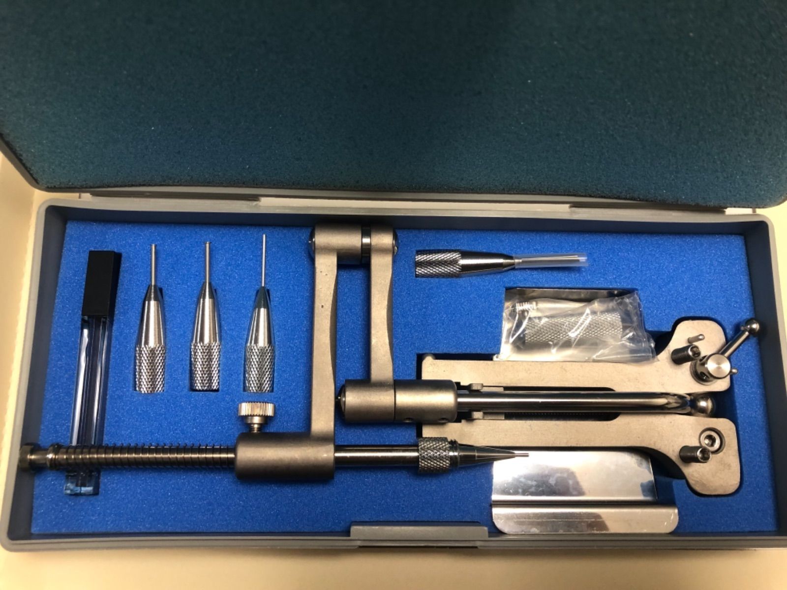 【お値下げ、バラ売りOK】歯科技工士教本 全9冊セット お値下げ、バラ売りOK】歯科技工士教本 全9冊セット 歯科技工士