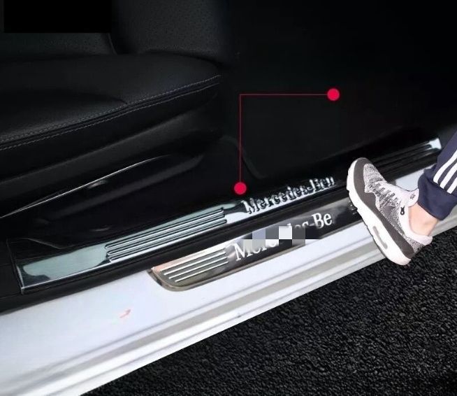 ベンツ Cクラス W205 2014-2021年 スカッフプレート サイドガーニッシュ ステンレス プロテクター ステップカバー 4P 内装カスタ FFCRYSTALESIA_COM