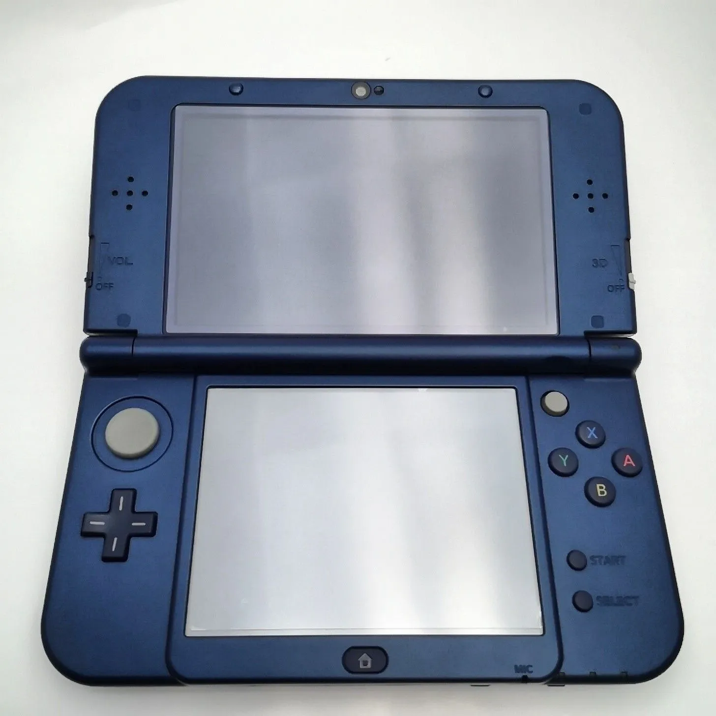 Newニンテンドー3DS LL パールホワイト 上下ips液晶 野暮ったい