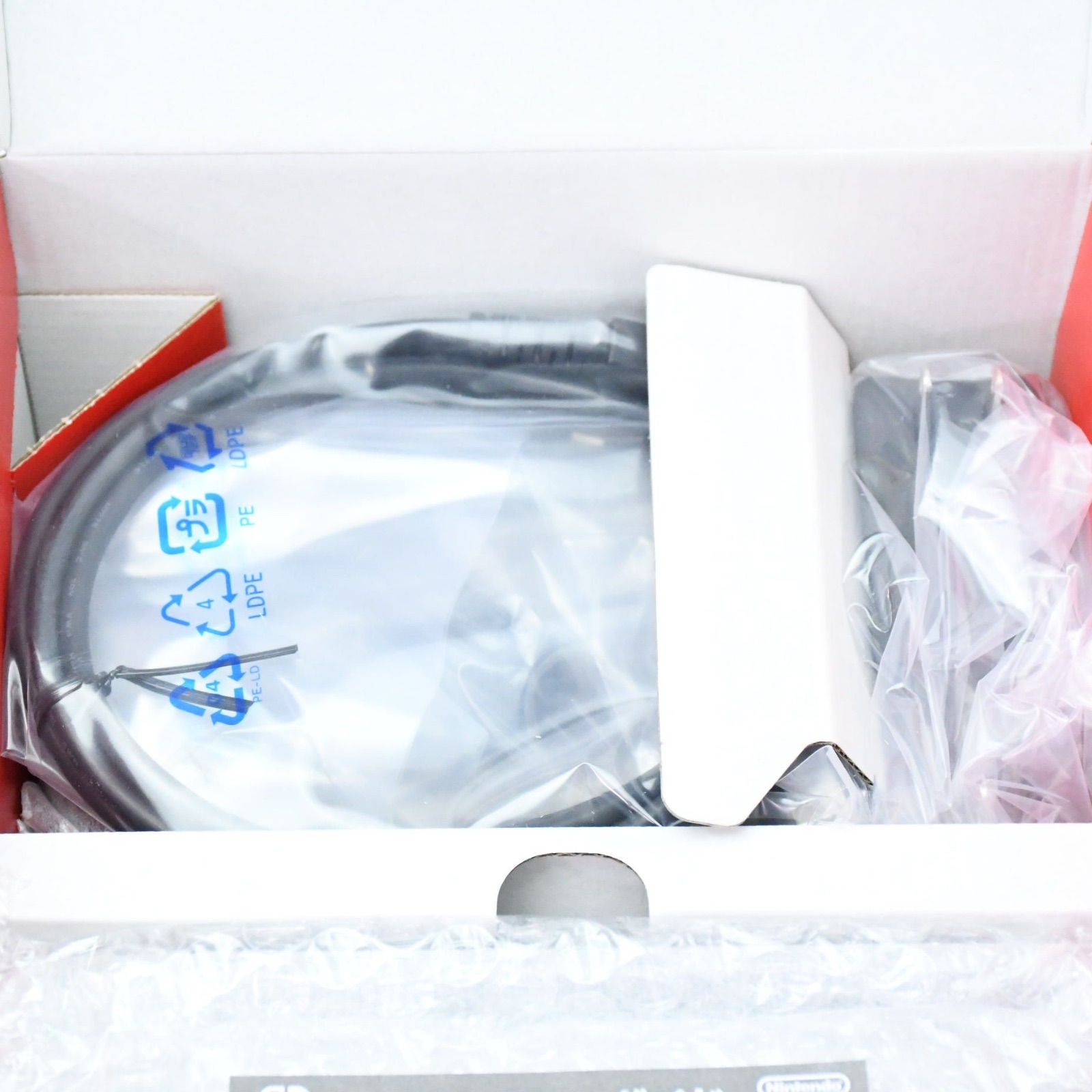 有機ELモデル HEG-S-KABAA