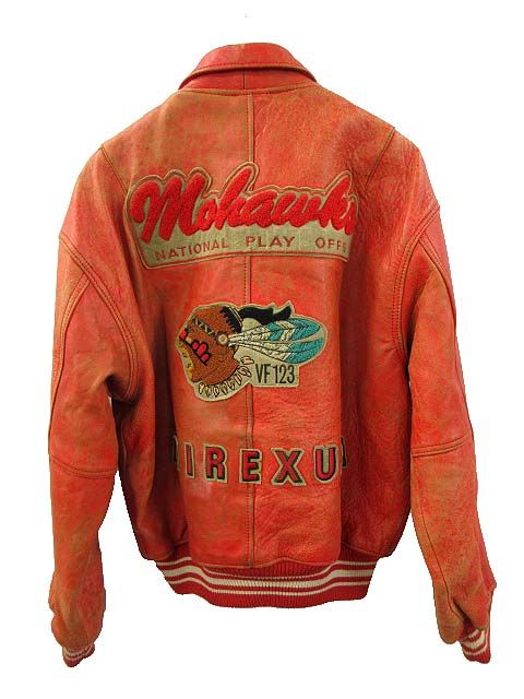 AVIREX スタジャン レザー 赤 レザージャケット ワッペン S AVIREX