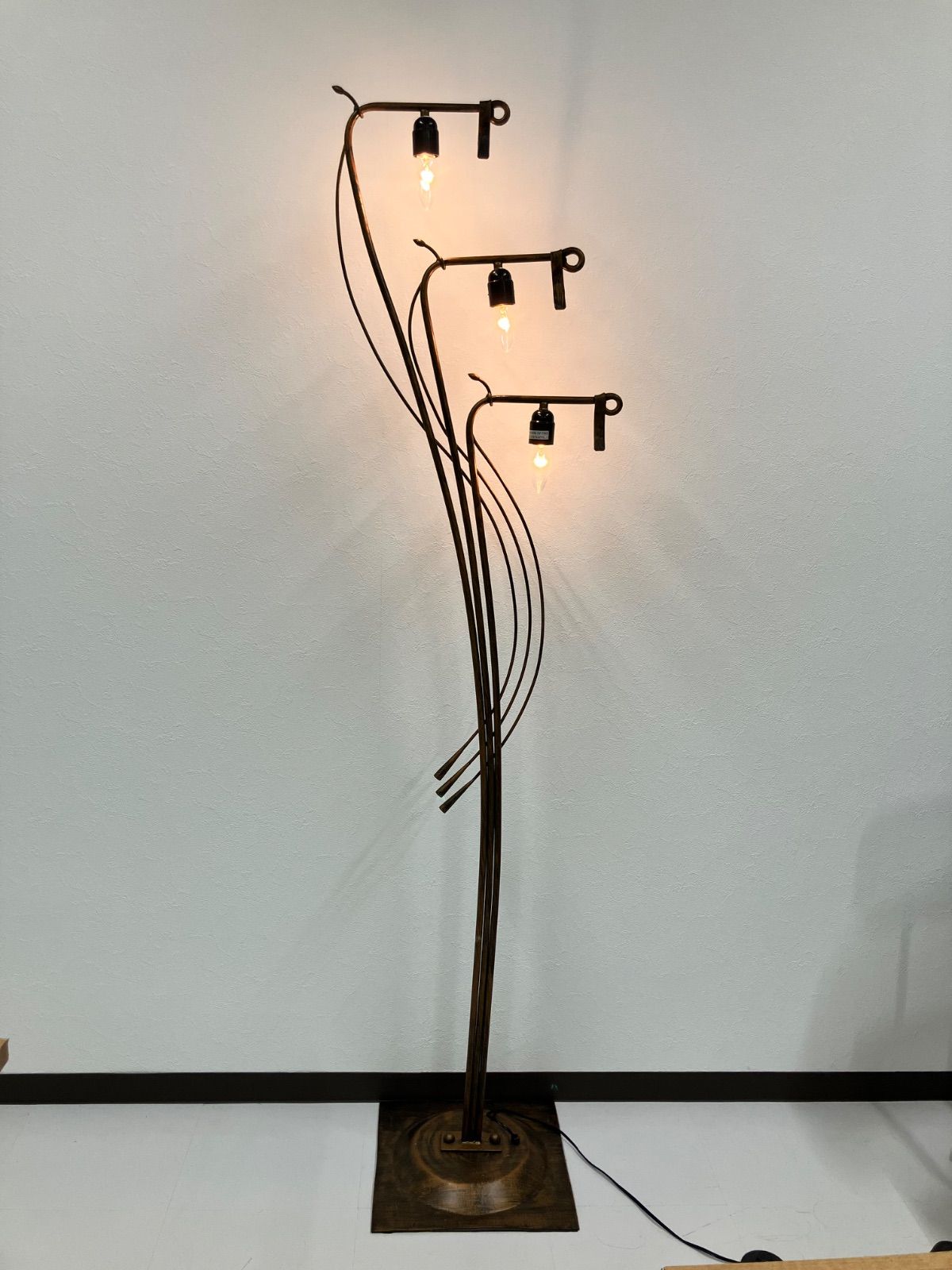 間接照明 レトロ