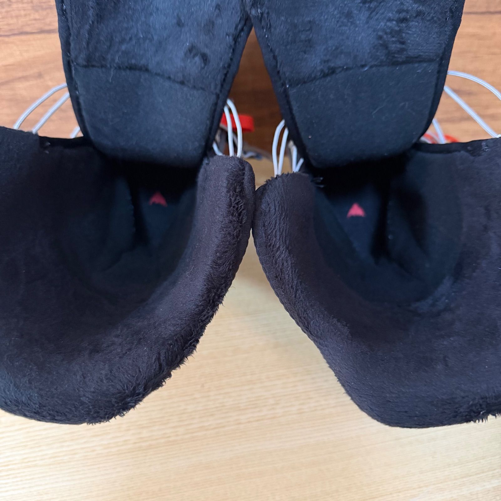 23-24モデル マウンテンロゴ