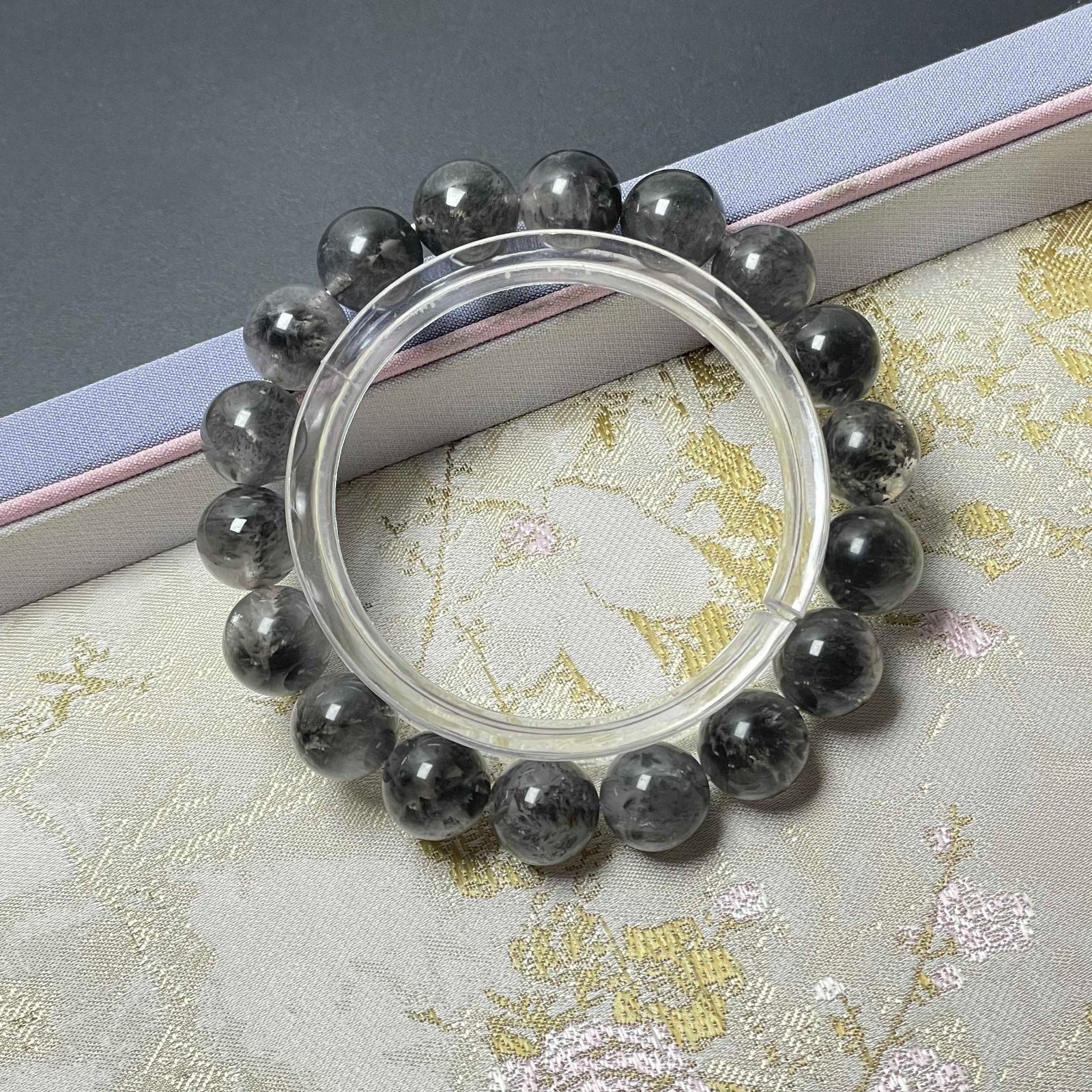 絶賛 EU製 ☆花火スーパーセブン・ブラック☆パワーストーン