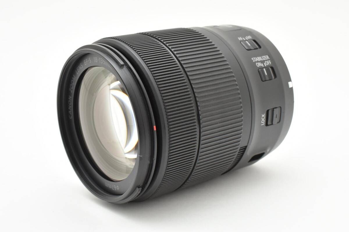 ☆極上品☆ Canon キヤノン EF-S 18-135mm F3.5-5.6 IS USM ☆ ☆極上品☆ Canon キヤノン EF-S 18-135mm F3.5-5.6 IS USM ☆