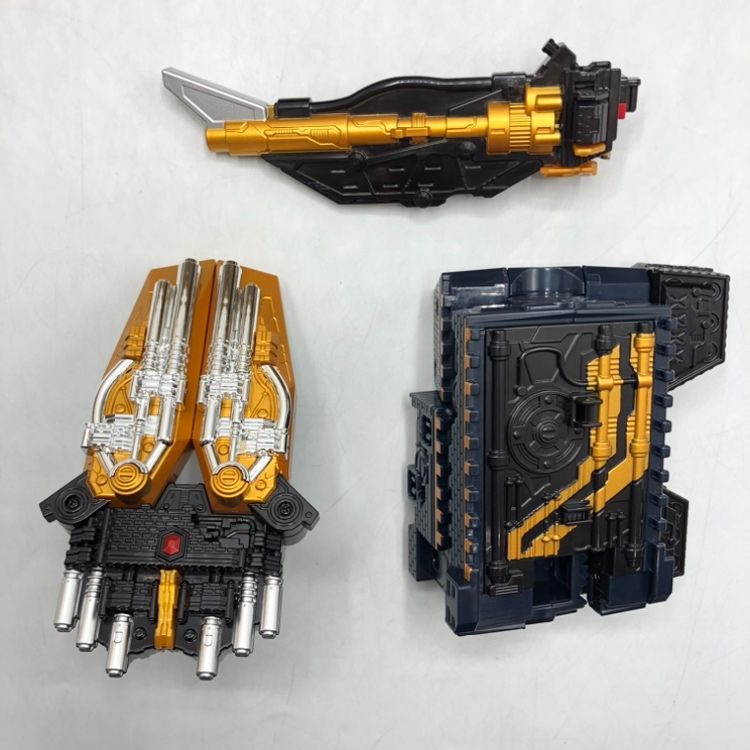 BANDAI - BANDAI バンダイ/DXキングコーカサスカブト ヘラクレスアックスセット/ABランク/42【中古】 BANDAI DXキングコーカサスカブト ガーディアンウエポン
