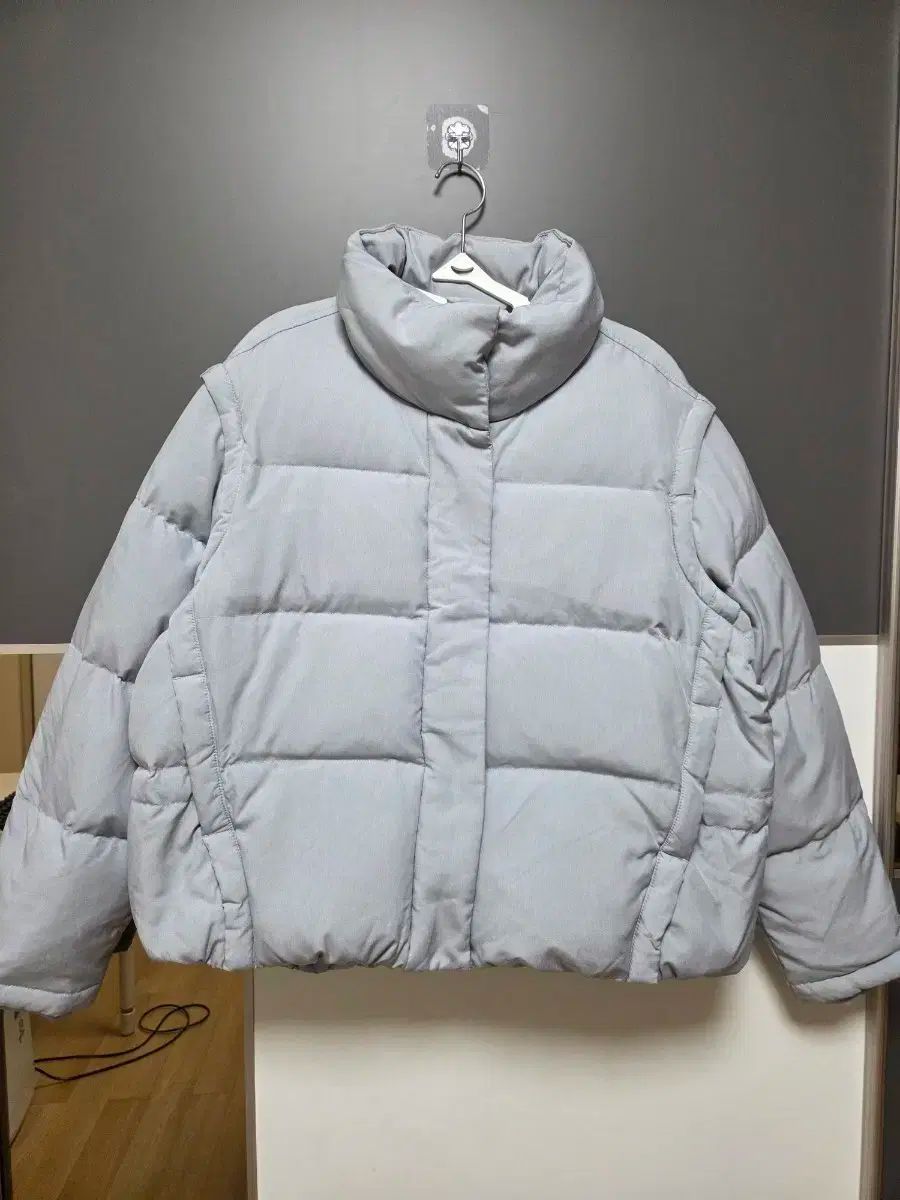 カルバン クライン ダウン ダウンベスト 分離