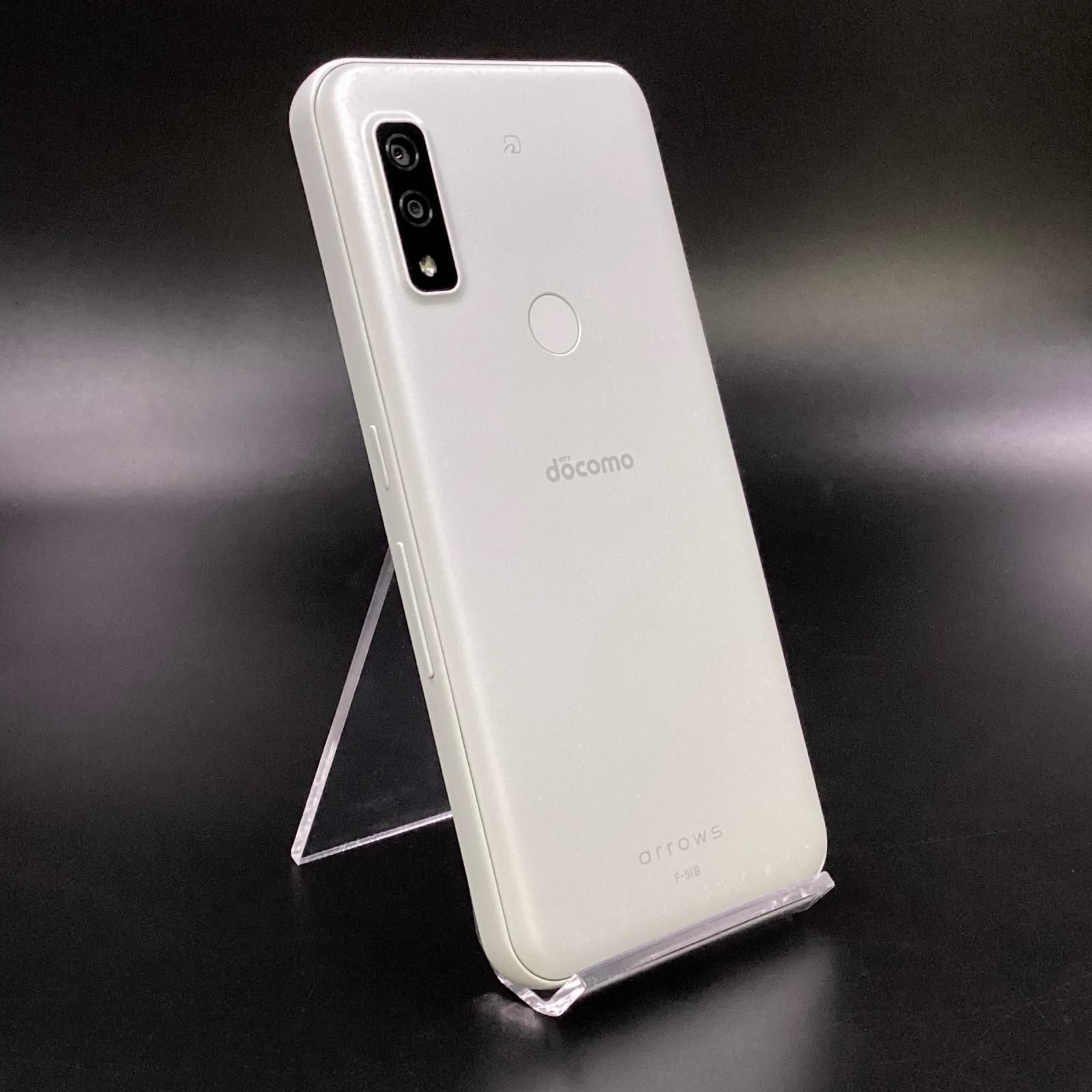 arrows We F-51B ホワイト 64 GB docomo 未使用品 docomo arrows We F-51B ホワイト