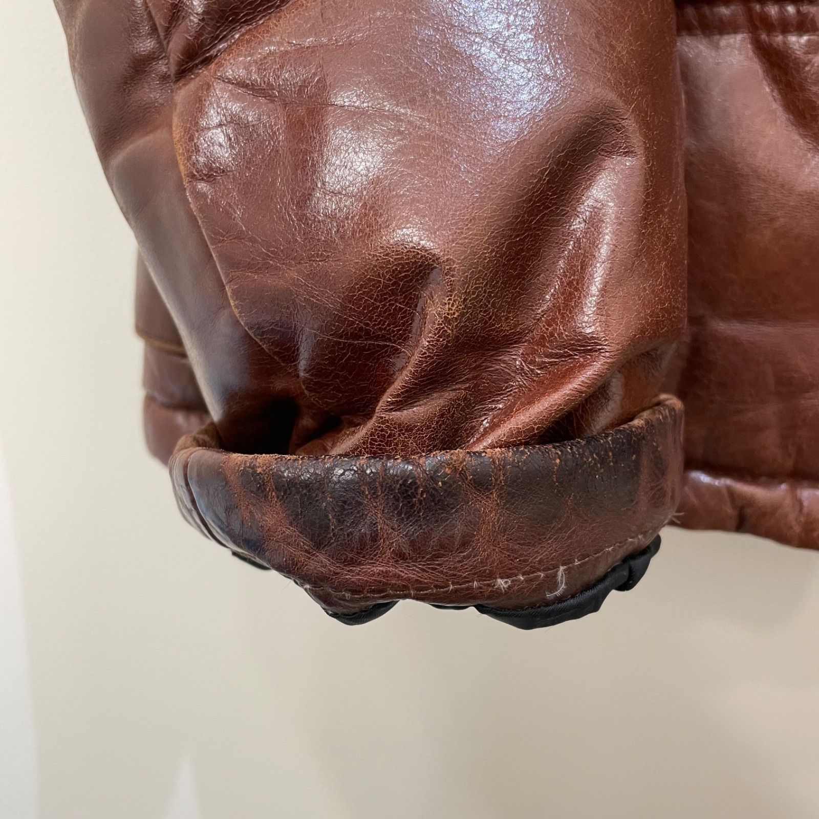 Liugoo Leathers リューグーレザーズ レザーダウンジャケット M 