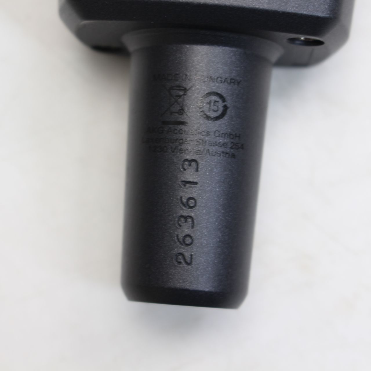 IS612 AKG