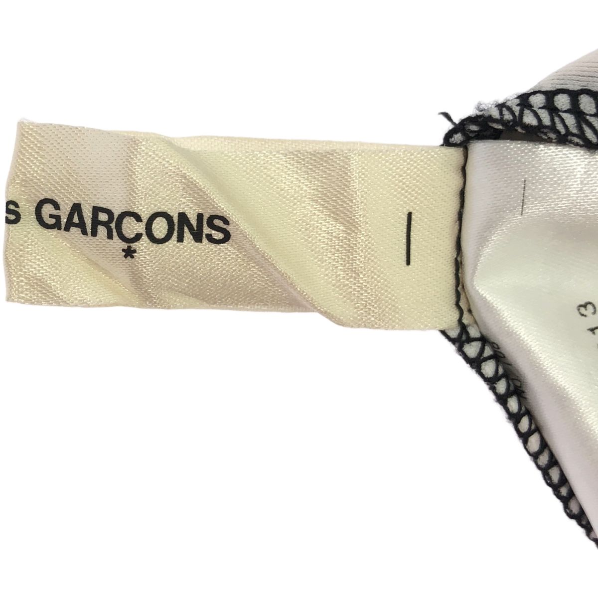 GARCONS