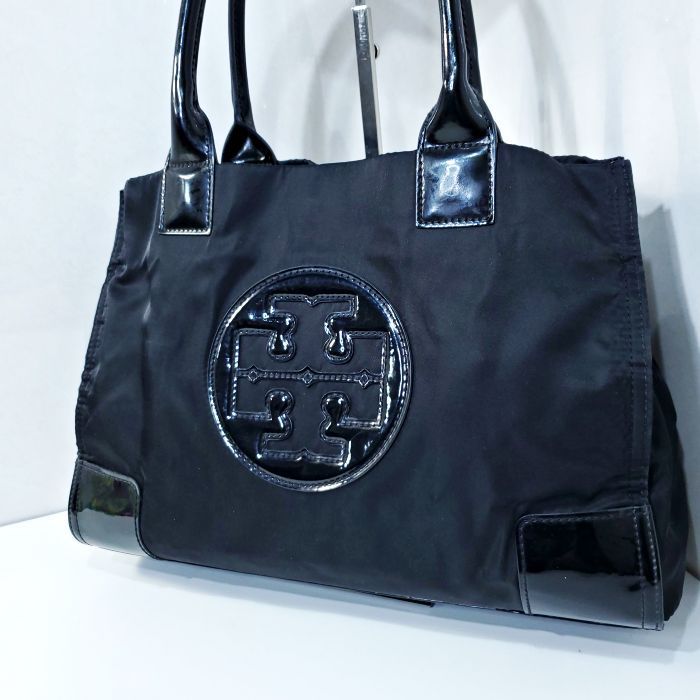 Tory Burch 黒 パテントレザー トートバッグ