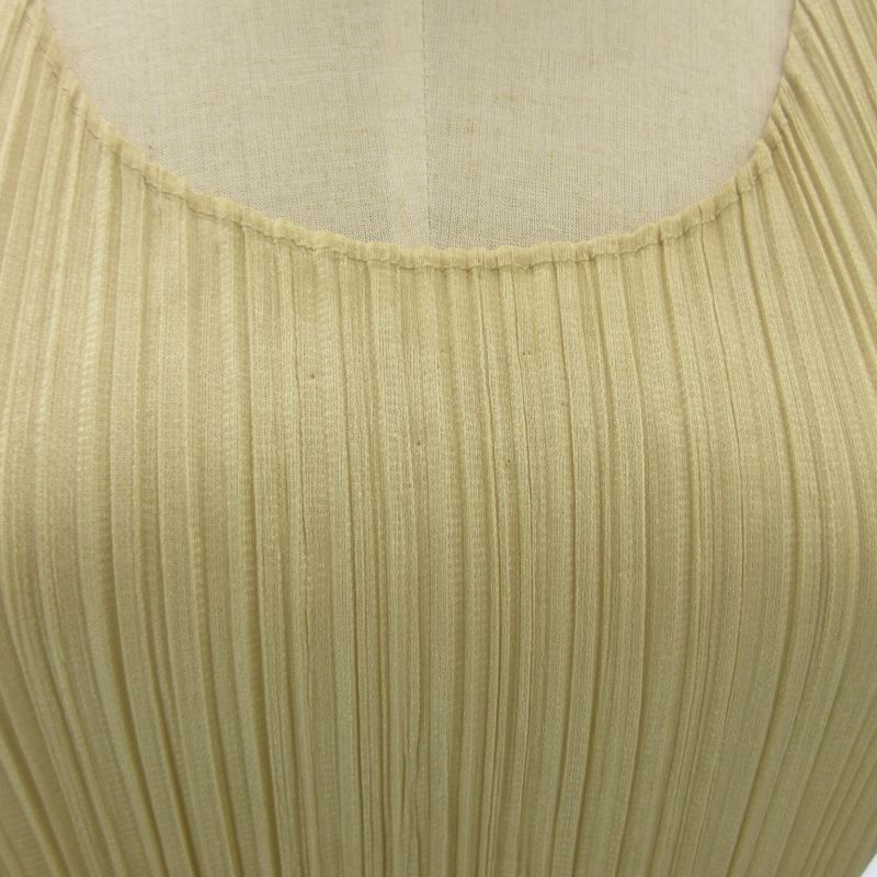 PLEATS
