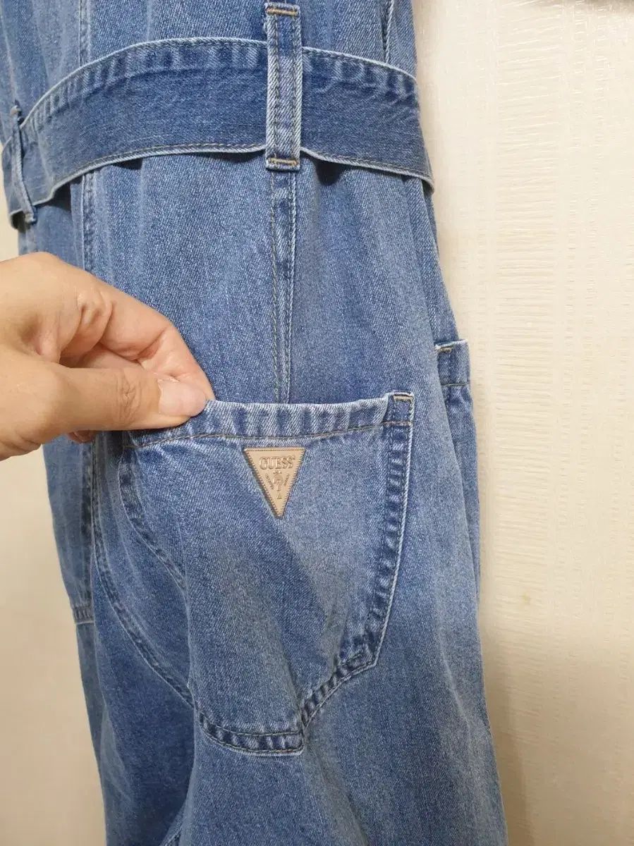GUESS