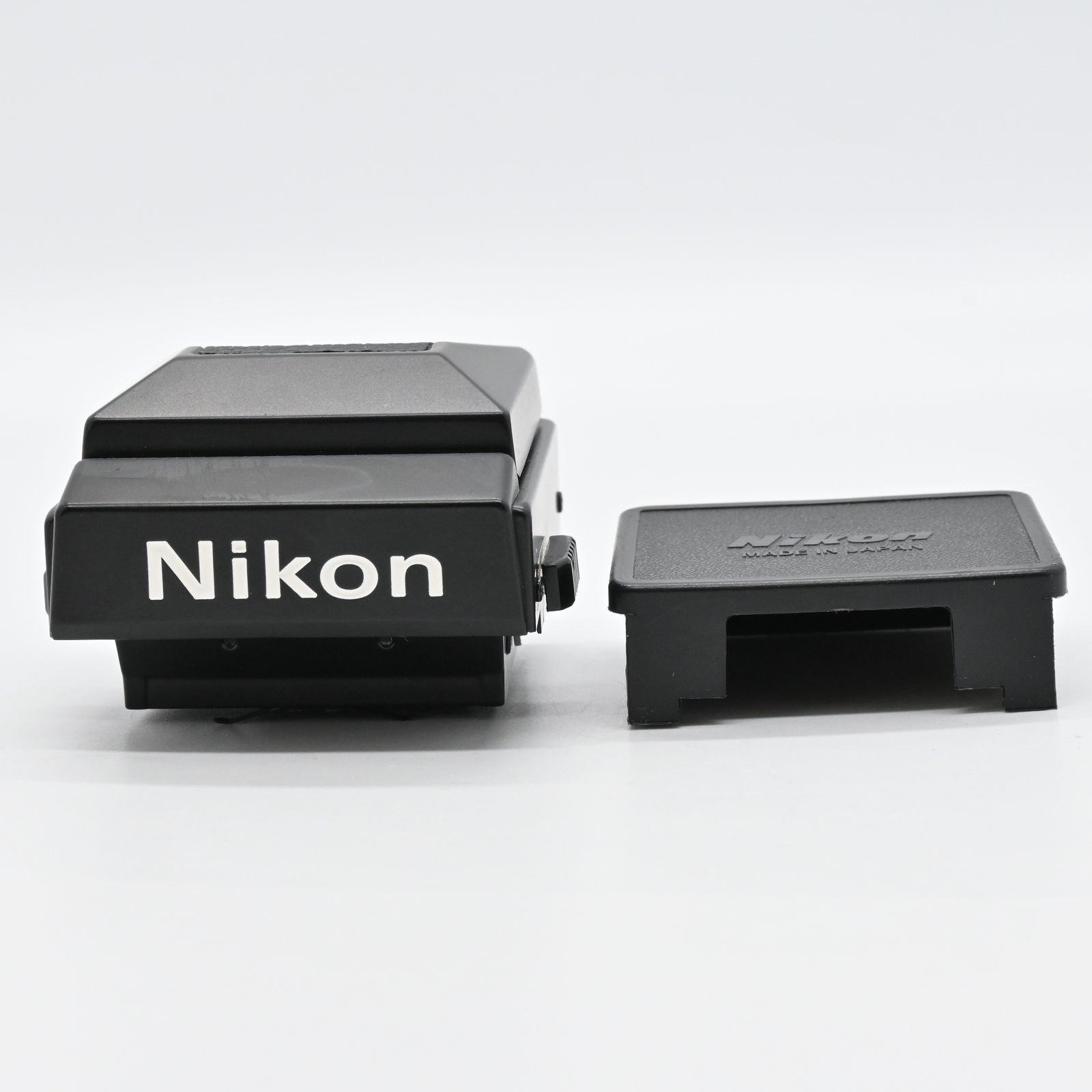 Nikon F3用 ウエストレベルファインダー DW-3