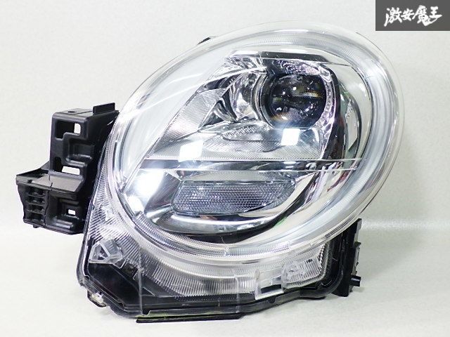 LA250S ダイハツ キャスト 左 ヘッドライト キャスト LA250S ダイハツ