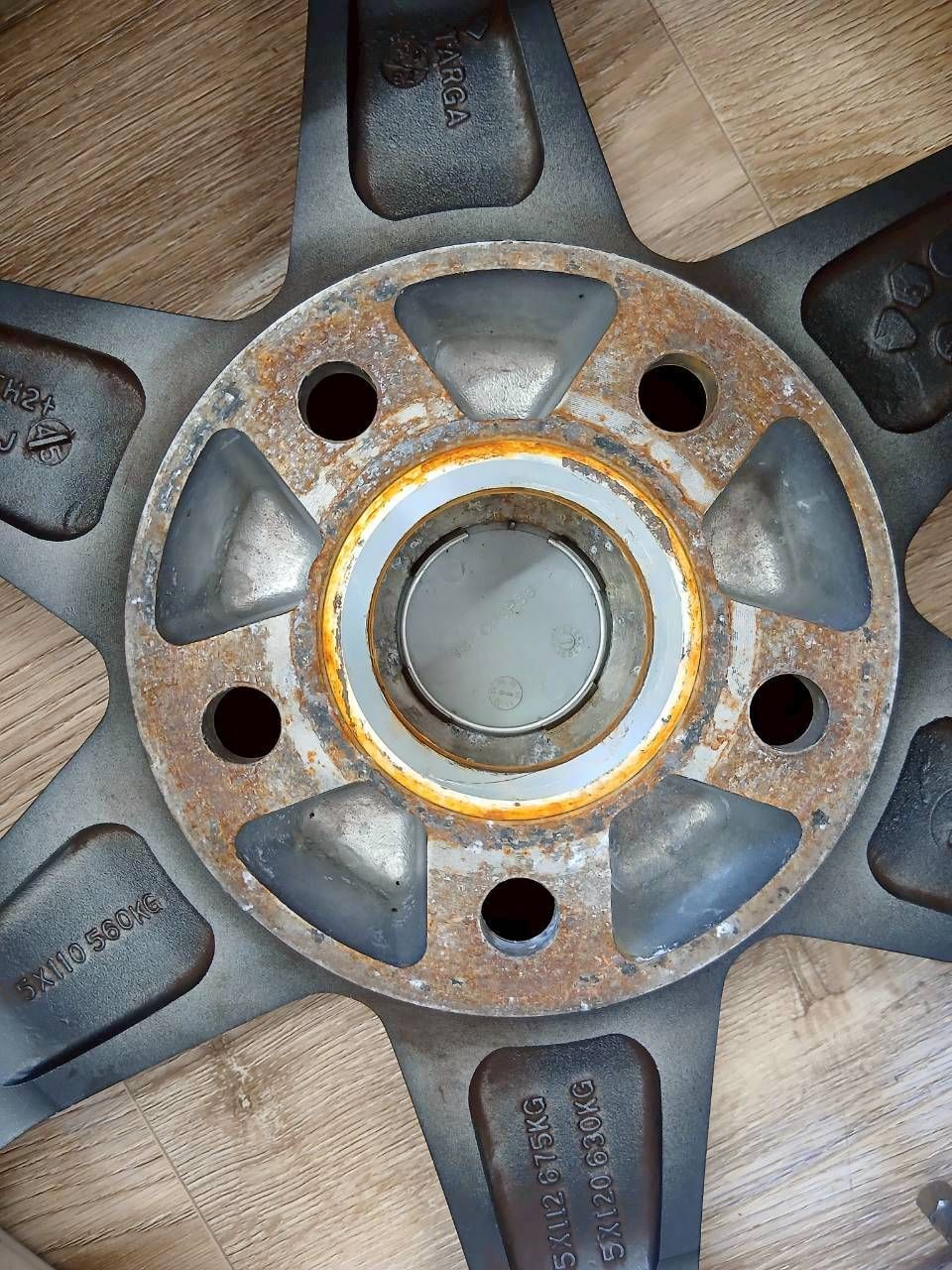 ×スタッドレスタイヤセット 225