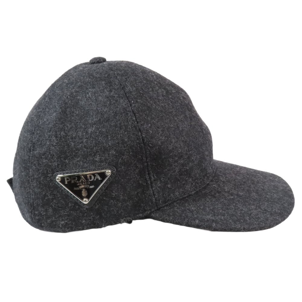 PRADA キャップ　ホワイト　トライアングルロゴプレート　L 新品同様 PRADA プラダ フェルト ウール キャップ 三角ロゴ