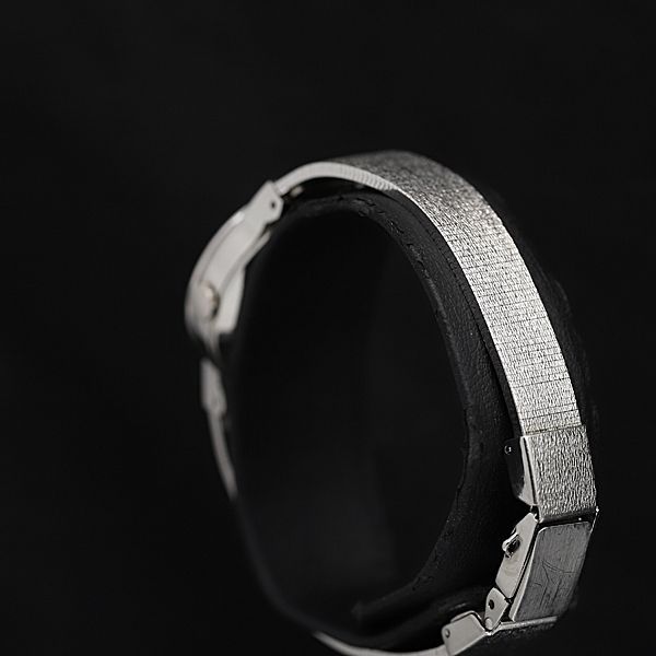 時計 watch セイコー QZ 16-5630 シルバー文字盤 ラウンド メンズ腕時計