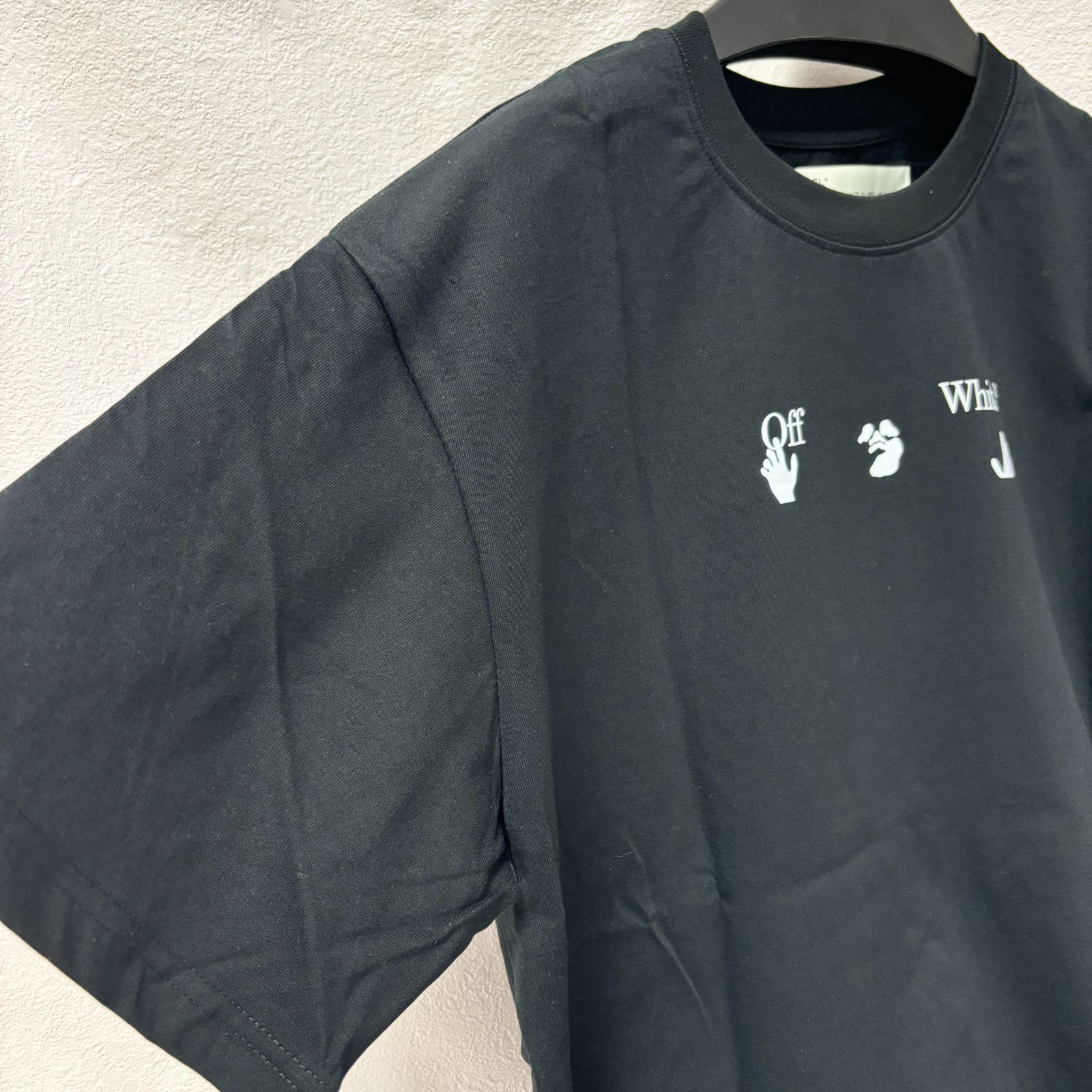 OFF-WHITE 　Tシャツ　オフホワイト